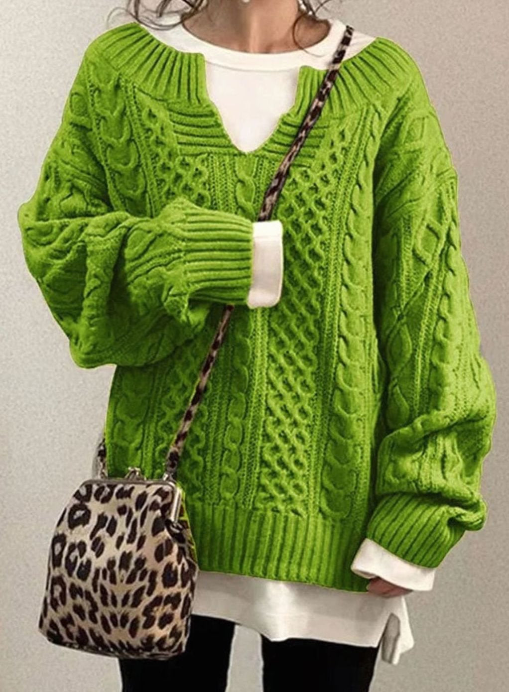 Women's Cable-Knit Oversized Sweater in Green - view 6